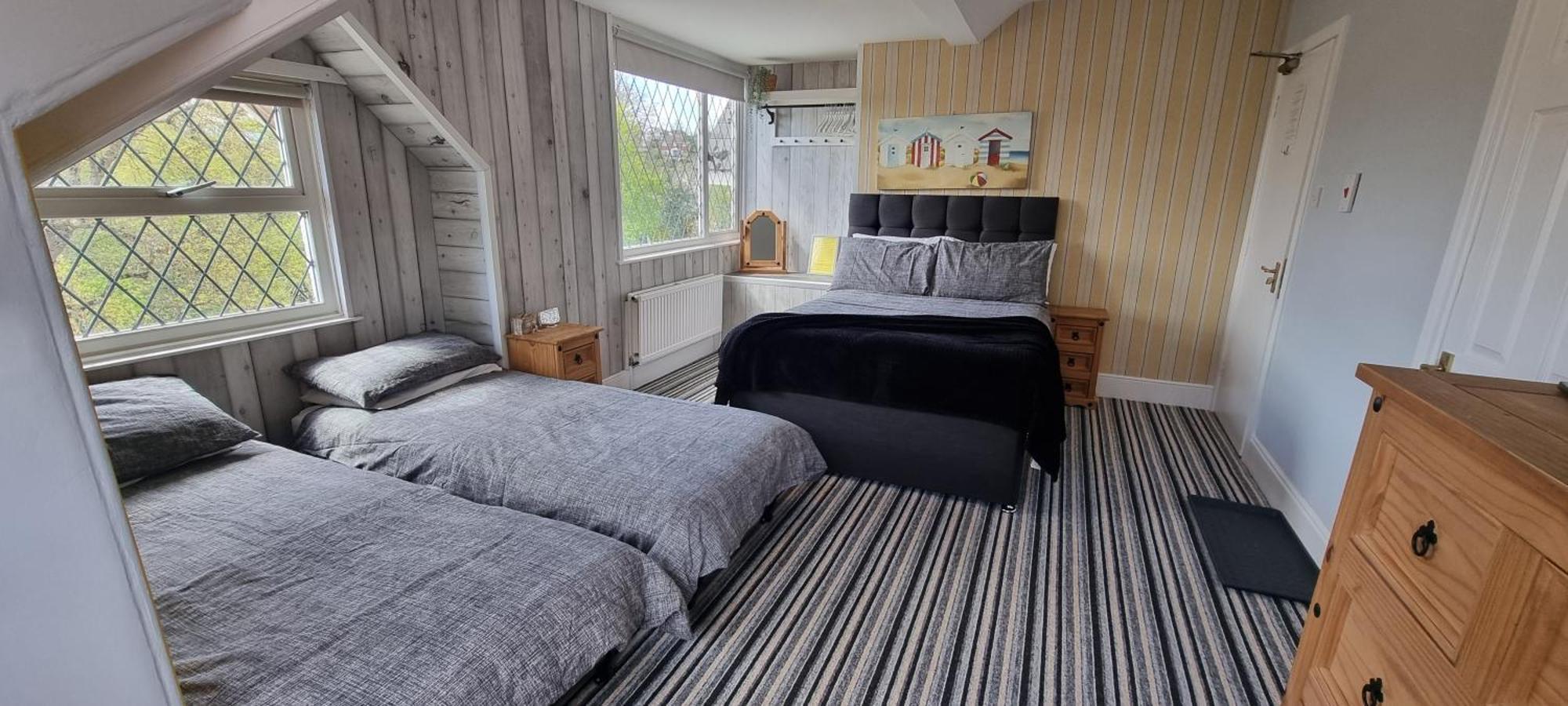 Rowcroft Lodge Guest House B&B เพนตัน ภายนอก รูปภาพ