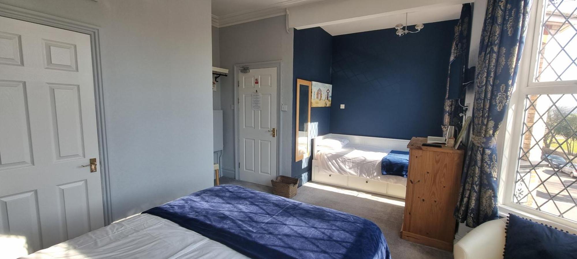 Rowcroft Lodge Guest House B&B เพนตัน ภายนอก รูปภาพ